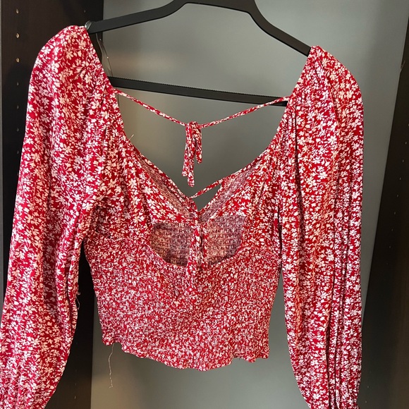 Top - Picture 3 of 3